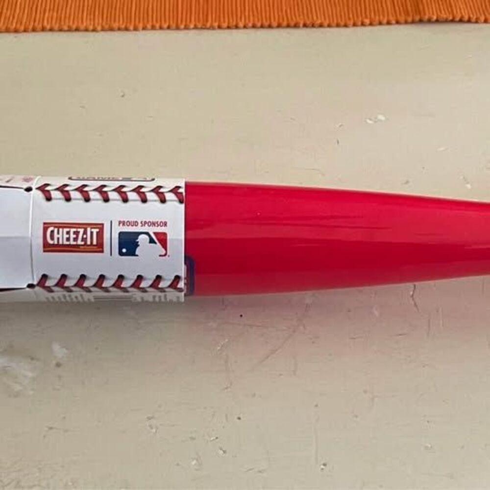 Kellogg's Cheez-it MLB Proud Sponsor Catch Every Game Mini Bat and Ball Set 2015